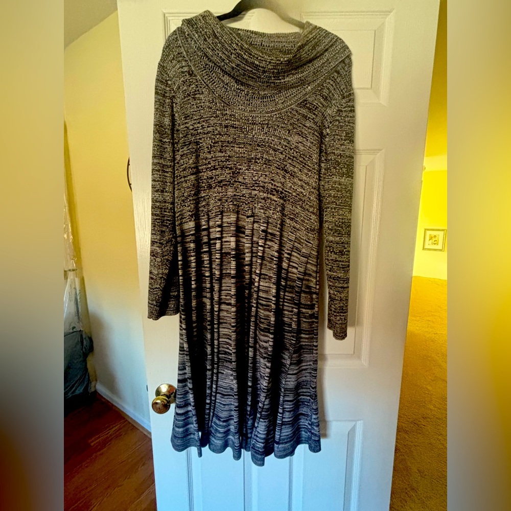 Beautiful black & white Calvin Klein Sweater Dress
